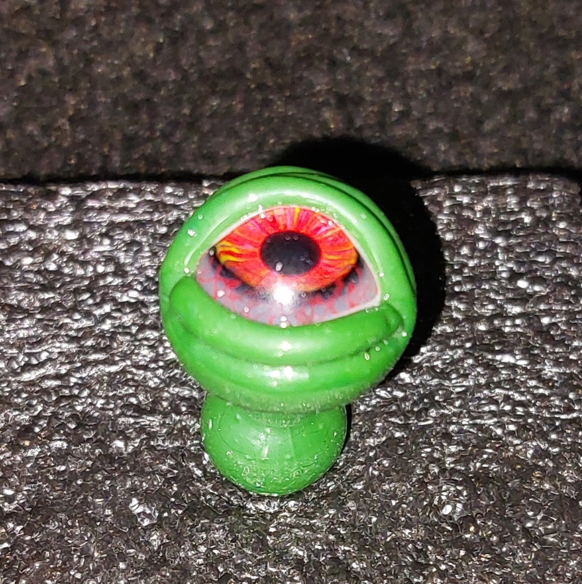 Pippenger Glass: Eyeball (Peak Pro Cap)