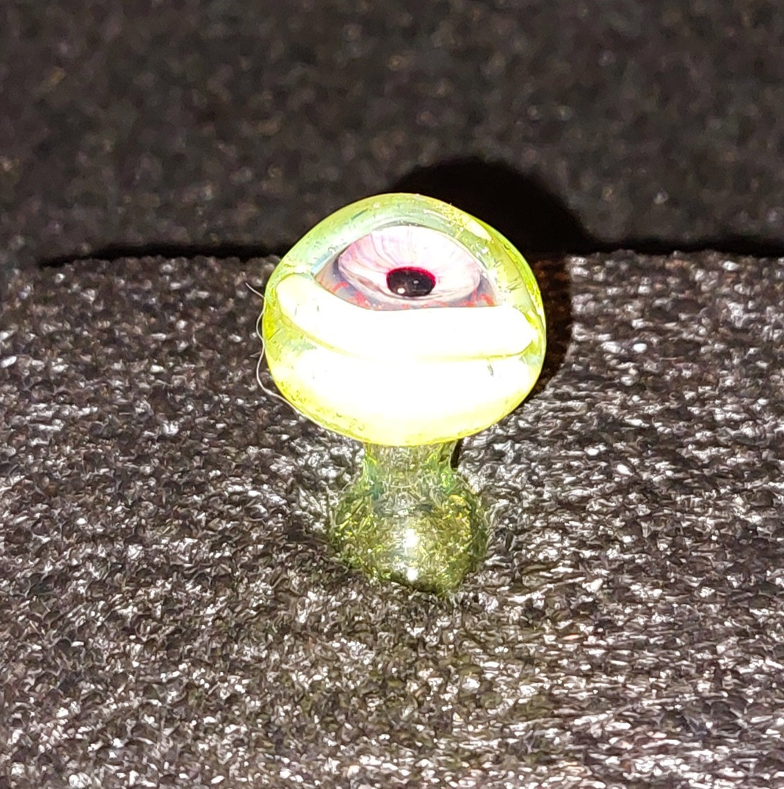 Pippenger Glass: Eyeball (Proxy Cap)